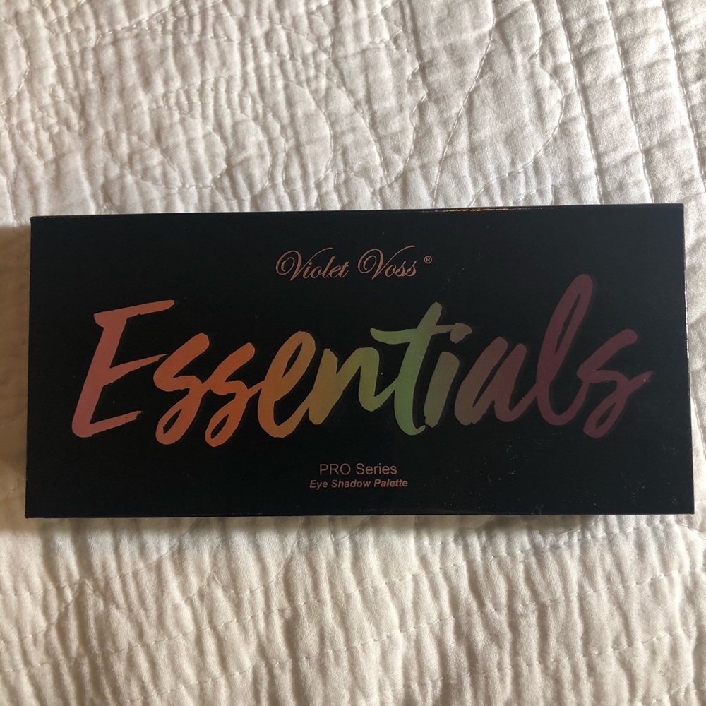 VIOLET VOSS Essentials & Essentials 2 Bundle NWT - Picture 4 of 11